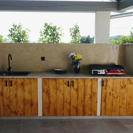 Holiday home Mit Privatpool Fuer 6 Personen Ca 57 Qm In Zarecje, Istrien Binnenland Von Istrien
